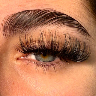 XL Full Volume Unicorn Strip Lash - Unicorn Cosmetics