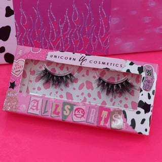 *NEW* TR4SH K1TTY ALLSORTS HALF LASH - Unicorn Cosmetics